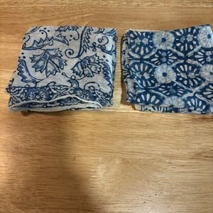 Pair Of Vintage Hankie Handkerchief - BLUE & WHITE VICTORIAN 22" Each, Karavan